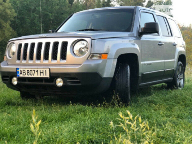 Jeep Patriot 2014 року