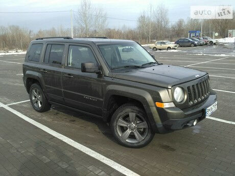 Jeep Patriot 2015 року