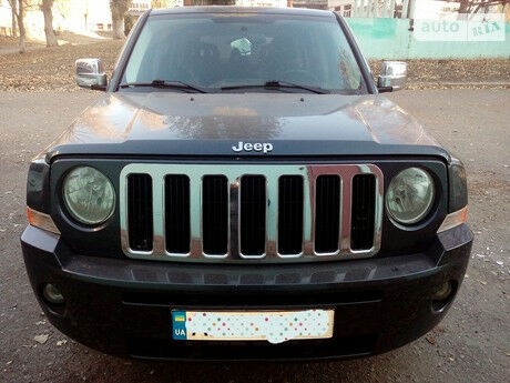 Джип Патриот 2008 года Jeep Patriot 2008 года