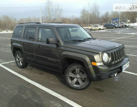 Jeep Patriot 2015 року