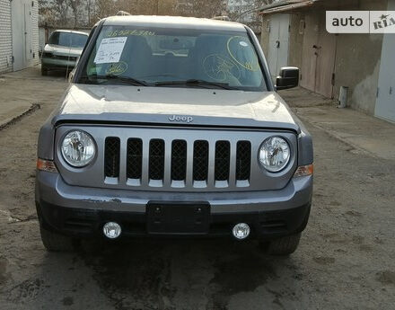 Jeep Patriot 2014 року