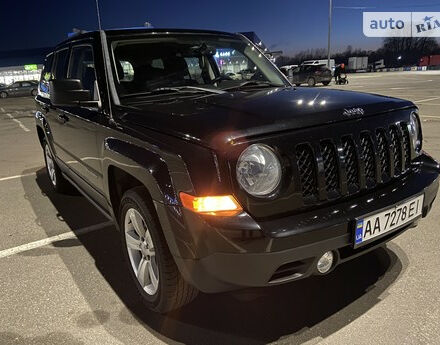 Jeep Patriot 2014 року