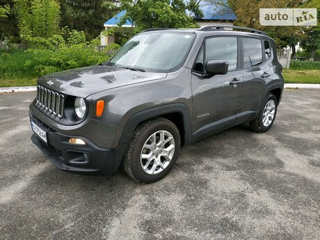 Джип Ренегат 2016 года Jeep Renegade 2016 года