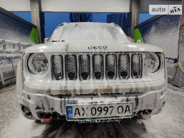 Jeep Renegade 2017 года