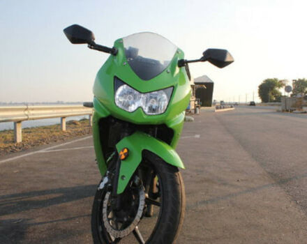 Фото на отзыв с оценкой 4 о Kawasaki Ninja 250R 2009 году выпуска от автора "Богдан" с текстом: Мотоциклом цілком задоволений, в догляді ніяких проблем не було, поломок теж. В якості, першого м...
