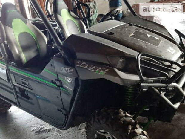 Kawasaki Teryx 2016 року