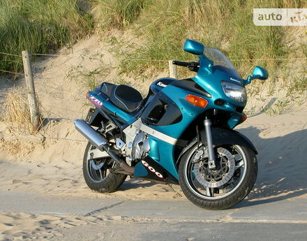 Kawasaki ZZR 1996 года