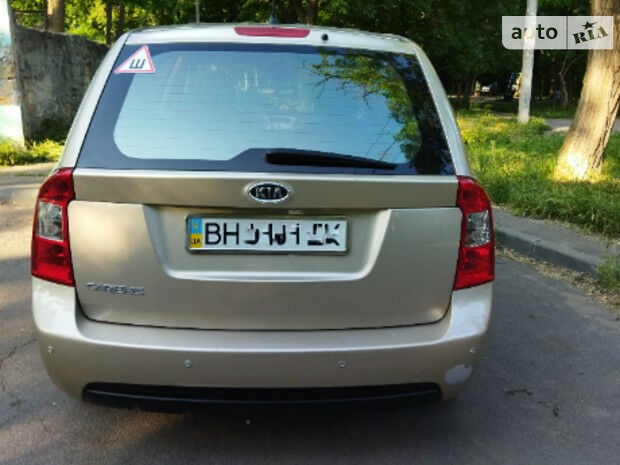 Kia Carens 2007 года