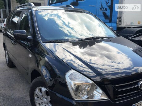 Киа Карнивал 2007 року Kia Carnival 2007 року