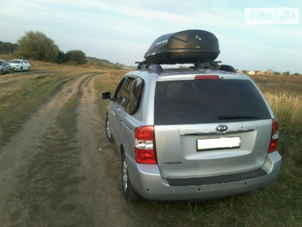 Киа Карнивал 2008 года Kia Carnival 2008 года
