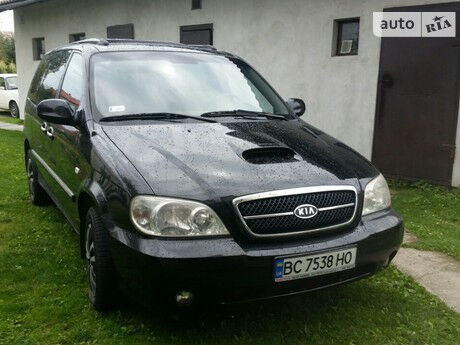 Киа Карнивал 2005 года Kia Carnival 2005 года