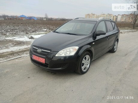 Kia Ceed 2009 года