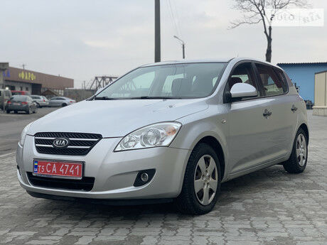 Kia Ceed 2007 року