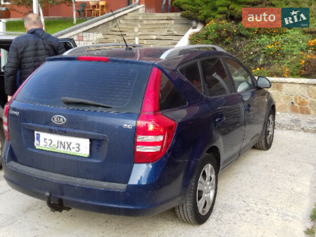Kia Ceed 2009 року