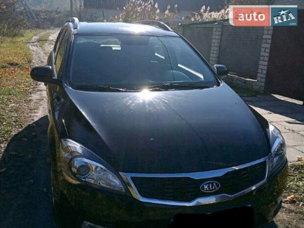 Kia Ceed 2012 года