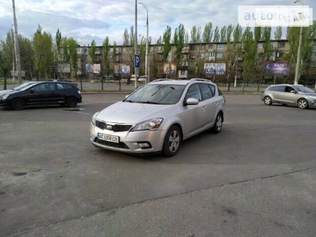 Kia Ceed 2010 года