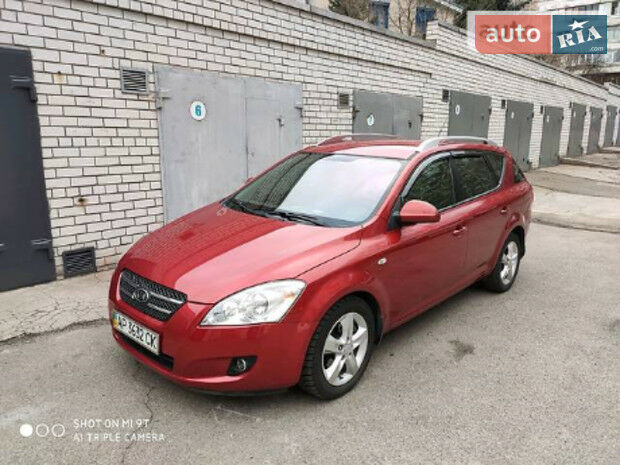 Kia Ceed 2008 года