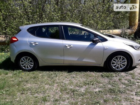 Kia Ceed 2013 года