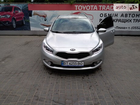 Kia Ceed 2014 года