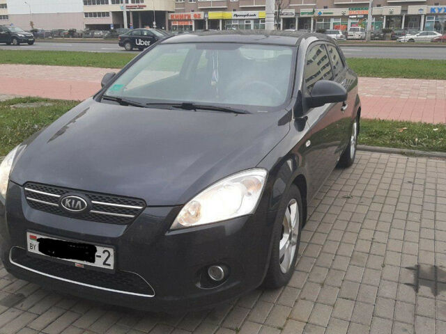 Kia Ceed 2009 года