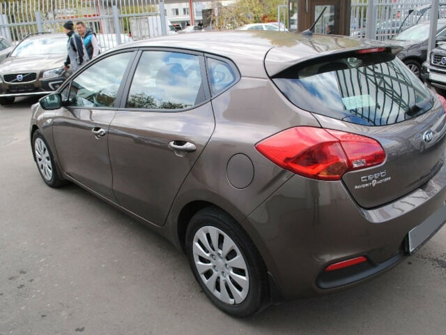 Kia Ceed 2012 року