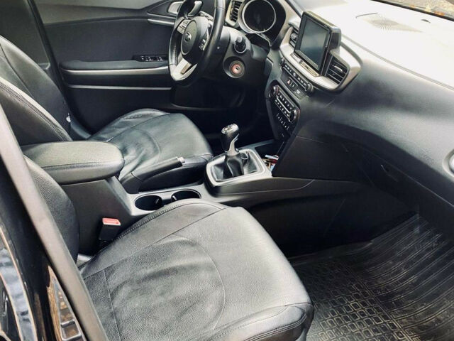 Kia Ceed 2018 року