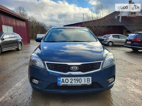 Киа Сид 2010 года Kia Ceed 2010 года