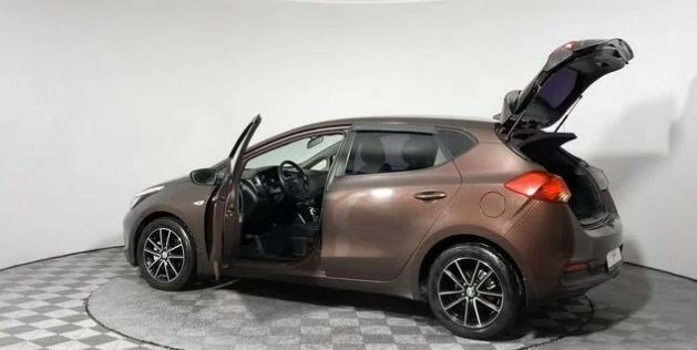 Kia Ceed 2012 года