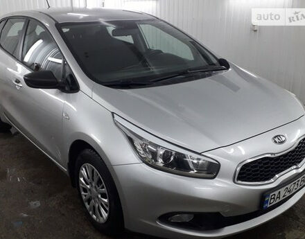 Kia Ceed 2013 року