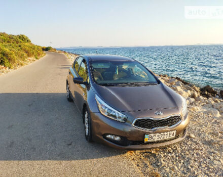 Kia Ceed 2013 року - Фото 3 автомобіля