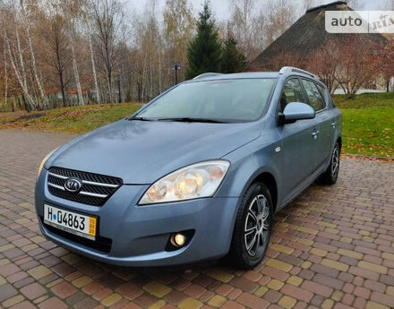 Kia Ceed 2009 года