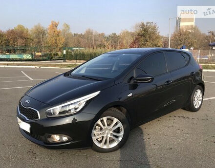 Kia Ceed 2015 года