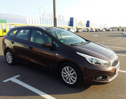 Kia Ceed 2013 року