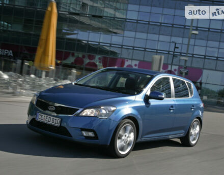 Kia Ceed 2013 года