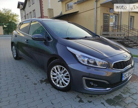 Kia Ceed 2016 года