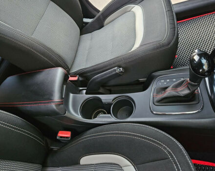 Kia Ceed 2015 року - Фото 3 автомобіля