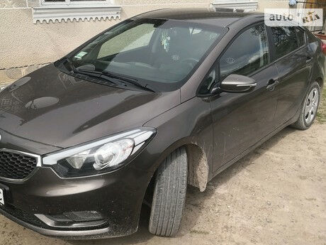 Kia Cerato 2013 року