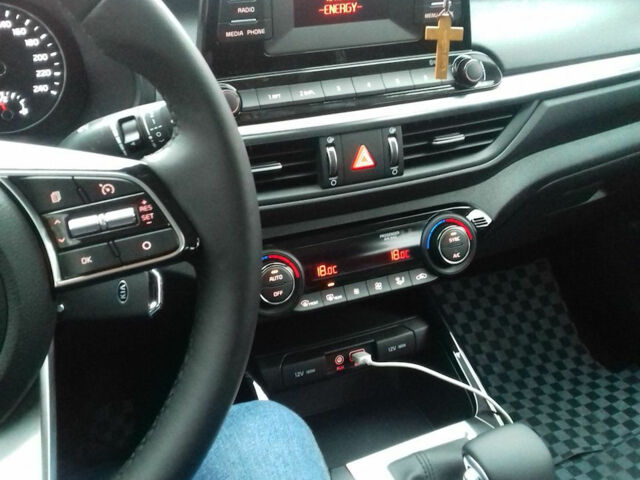 Kia Cerato 2019 року
