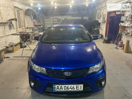 Kia Cerato 2010 року