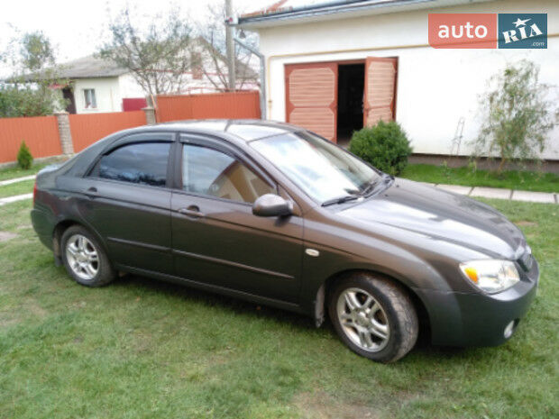 Kia Cerato 2006 года