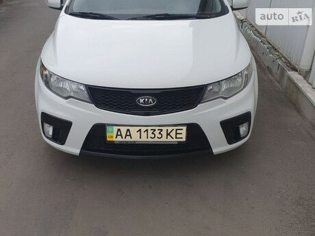 Kia Cerato 2010 года