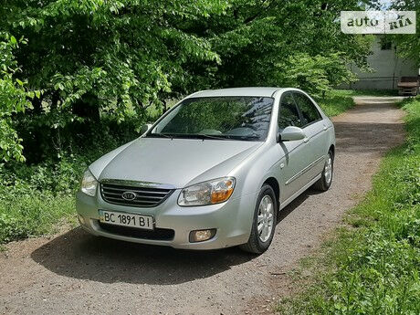 Kia Cerato 2008 года