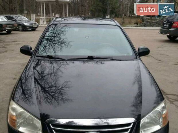 Kia Cerato 2007 года