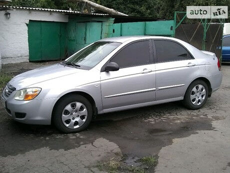 Kia Cerato 2007 года
