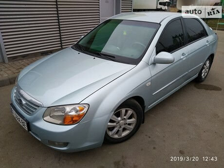Киа Черато 2006 года Kia Cerato 2006 года