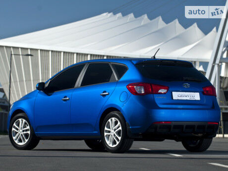 Kia Cerato 2008 року