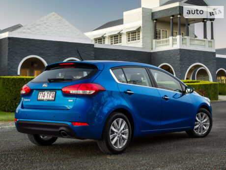 Киа Черато 2014 року Kia Cerato 2014 року