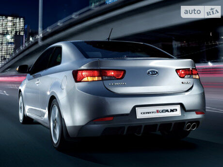 Киа Черато 2011 року Kia Cerato 2011 року
