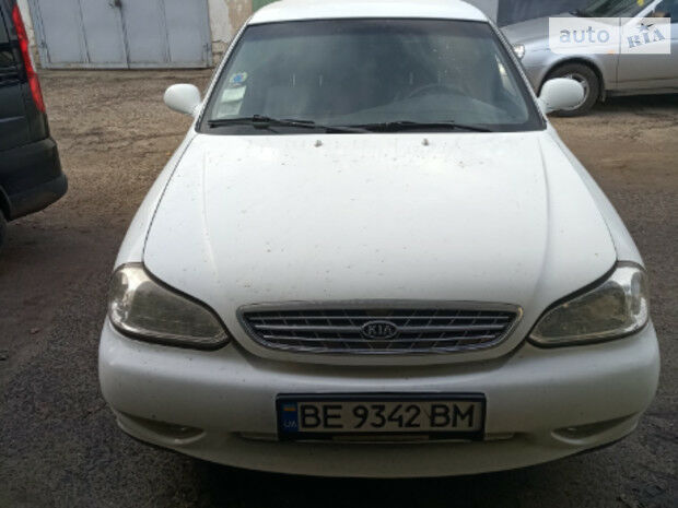 Kia Clarus 1998 года