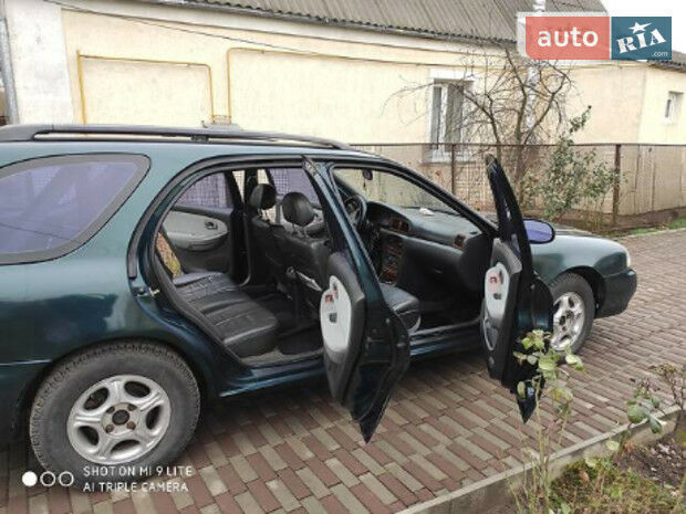 Kia Clarus 1998 года